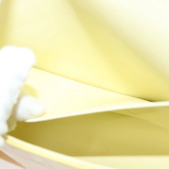 LOUIS VUITTON Monogram Vernis Thompson Street Bag Yellow M91071 LV Auth BA4453 - Picture 13 of 16